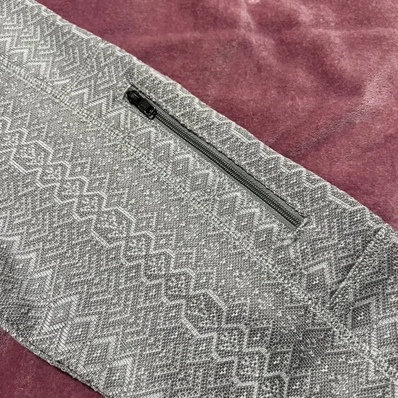 New Without Tags 
Patagonia Textured Gray Jacket - Picture 4 of 8